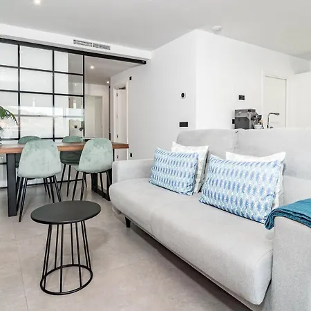 Lae71d - Modern Hills Apartment *